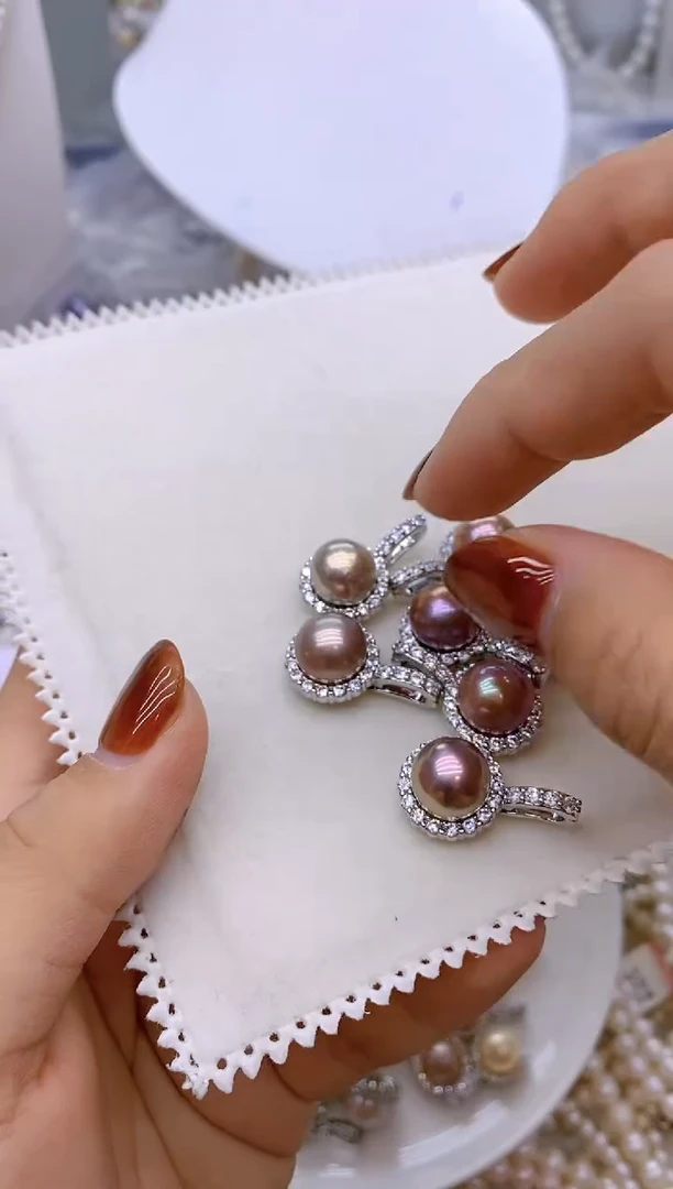 未镶嵌1淡水珍珠吊坠