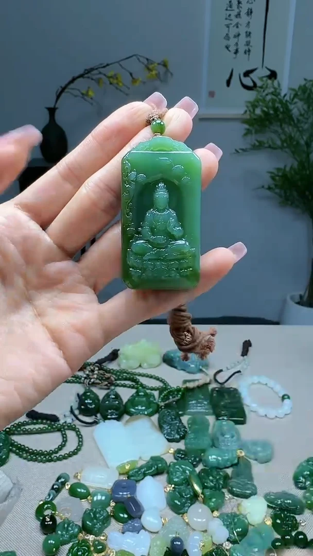 未镶嵌和田玉挂件1