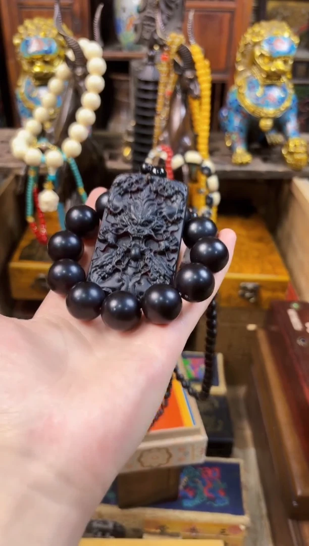 未镶嵌琥珀耳饰---------------------