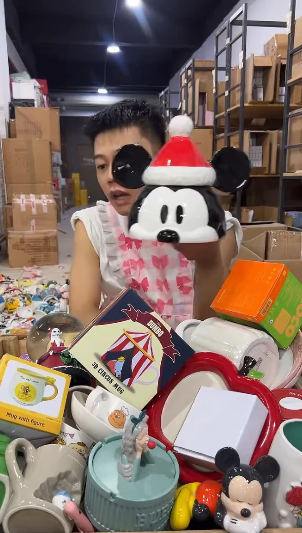 瓷片小号圣诞米奇头罐