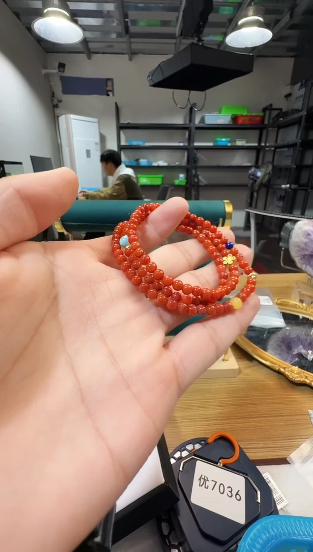 项链未镶嵌南红玛瑙晶0195 约4mm