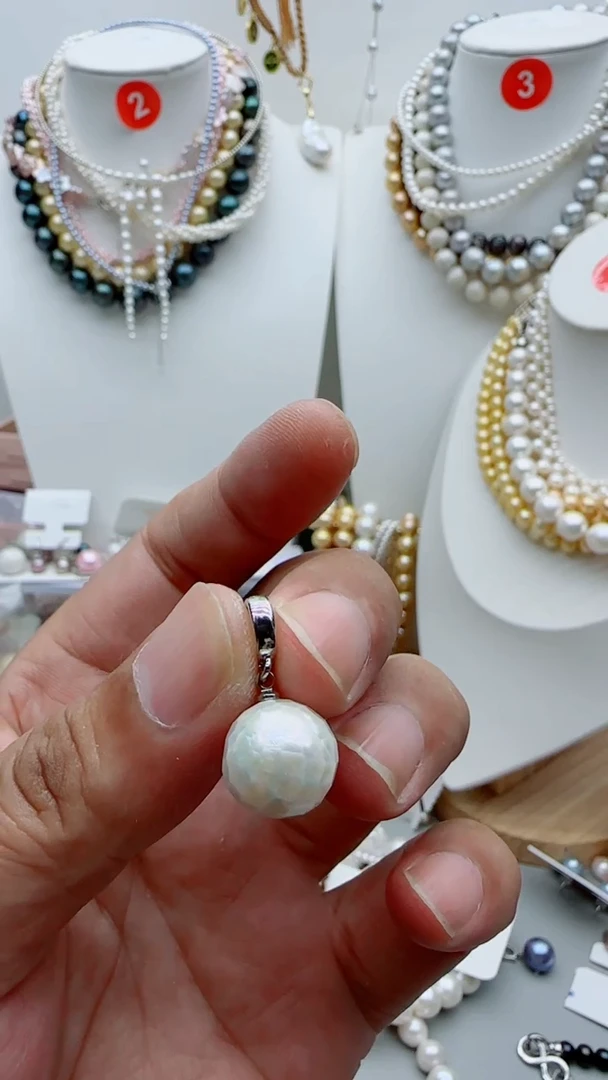 淡水珍珠未镶嵌颈饰1