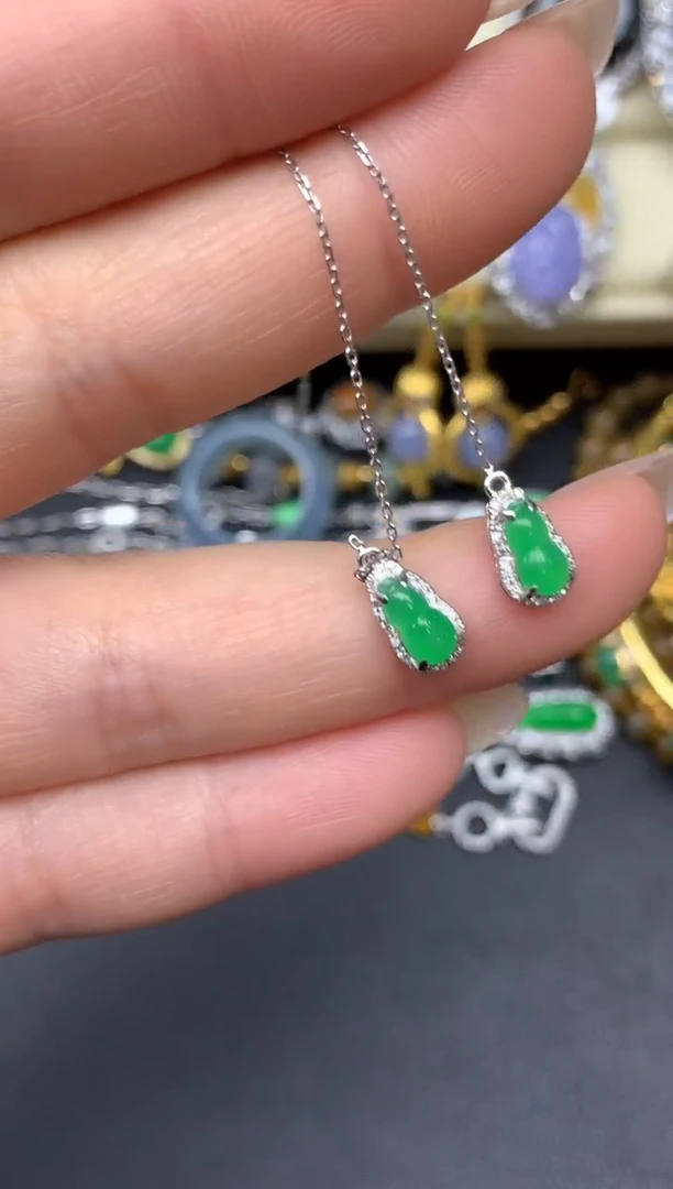 翡翠18K金镶嵌耳饰201-雪姐翡翠天天见