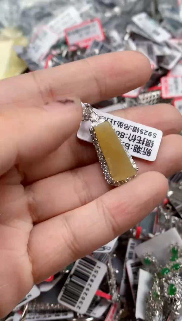 银S925镶嵌戒指翡翠天然A货缅甸翡翠
