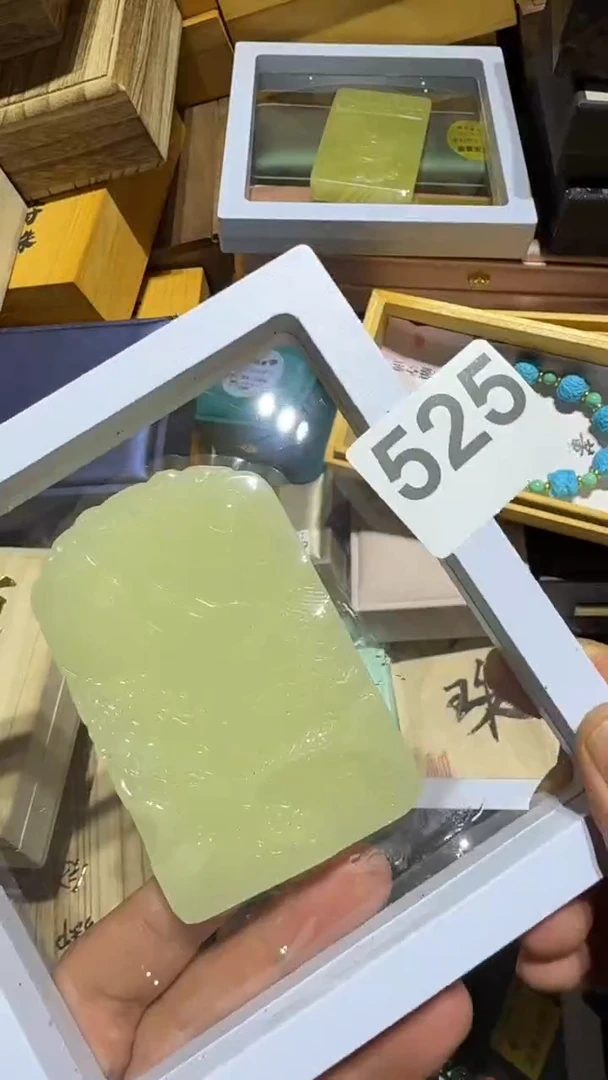瓷片得**福瓷器瓷器此瓷器瓷器瓷器