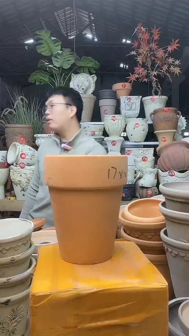 【闪购商品】缸1个17*21红陶反比例无托