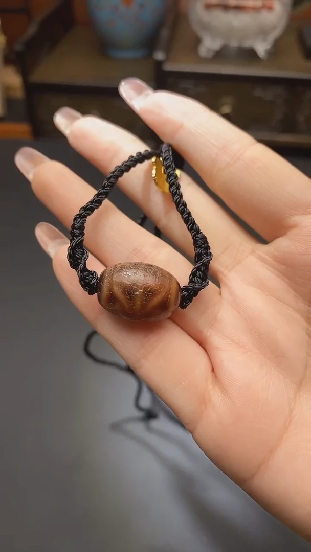 【闪购商品】玛瑙/玉髓颈饰未镶嵌金蟾水纹八锁骨链