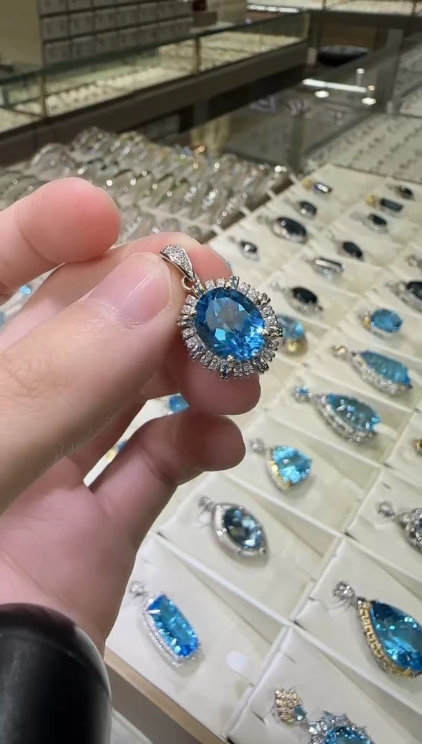 颈饰银S925镶嵌托帕石9mm妖姬蓝