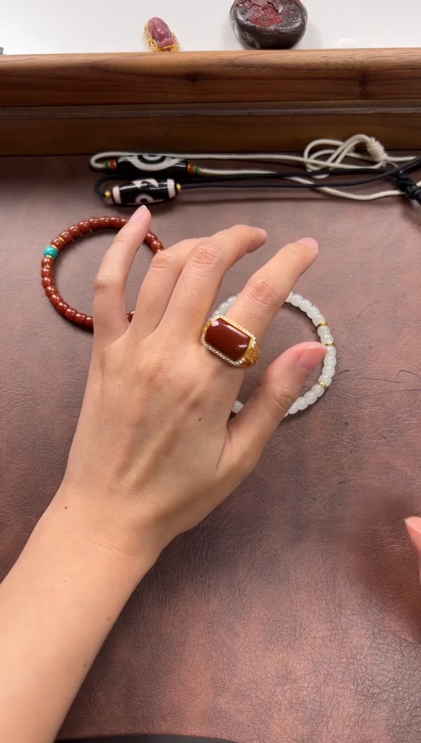 18K金镶嵌手串手串南红玛瑙白***~手串手串