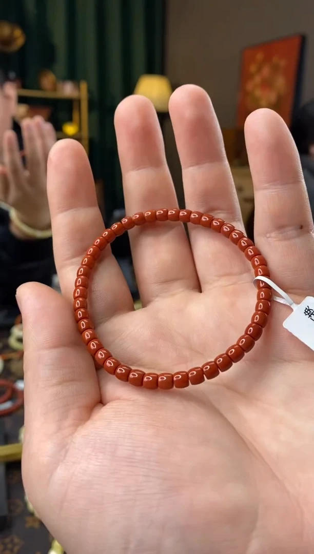 【闪购商品】南红玛瑙手串未镶嵌4mm直切