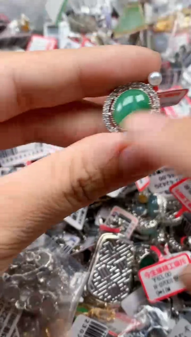 银S925镶嵌戒指翡翠天然A货缅甸翡翠