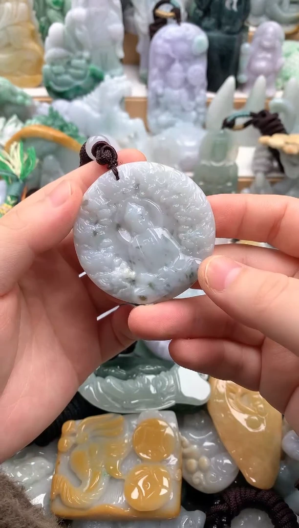 吊坠(不含链)未镶嵌翡翠1