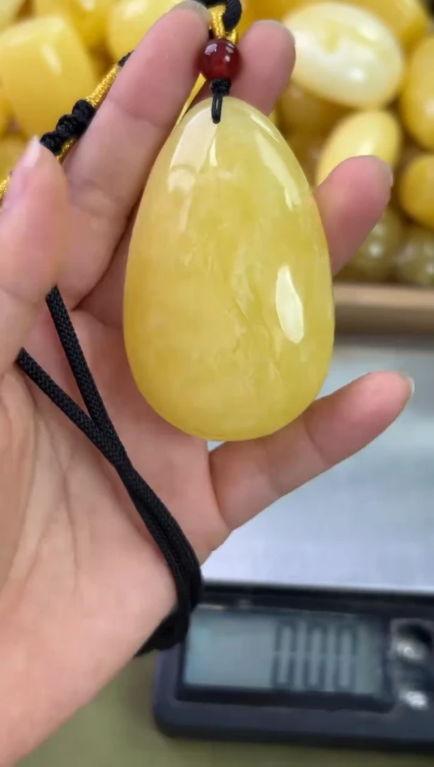 裸石琥珀未镶嵌琥珀蜜蜡吊坠