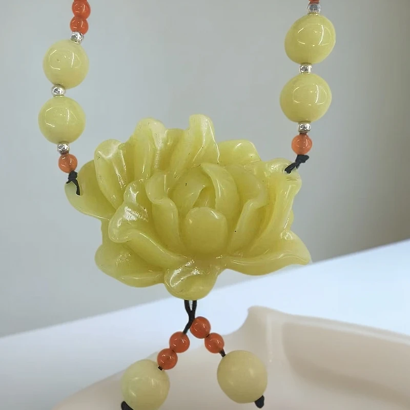 111（库存处理）--高定珠宝岫玉鸡油黄牡丹花设计款XY070