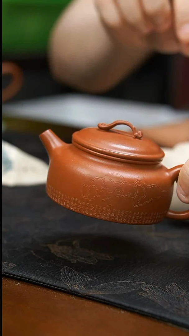 茶壶紫砂朱泥德钟刻字琵琶壶120CC