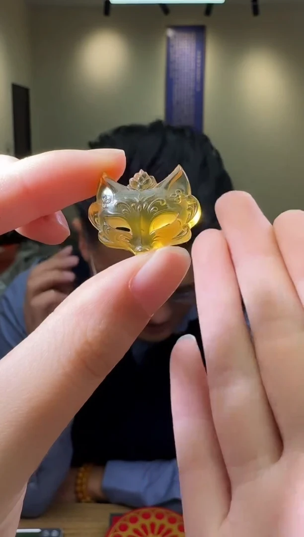 裸石琥珀未镶嵌多样性发一件 149