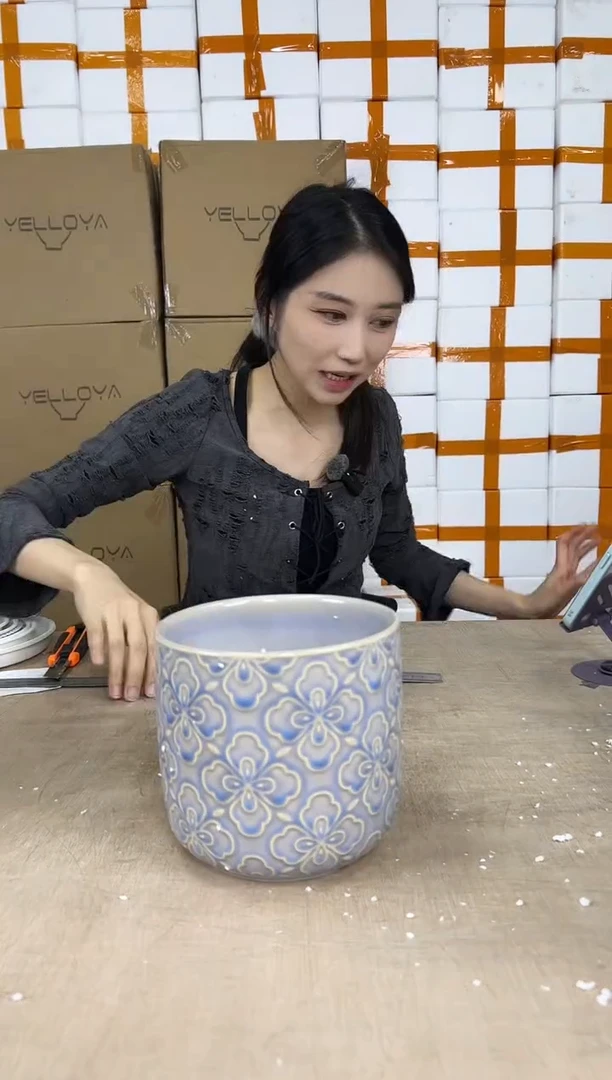 浮雕花朵淡紫15x14