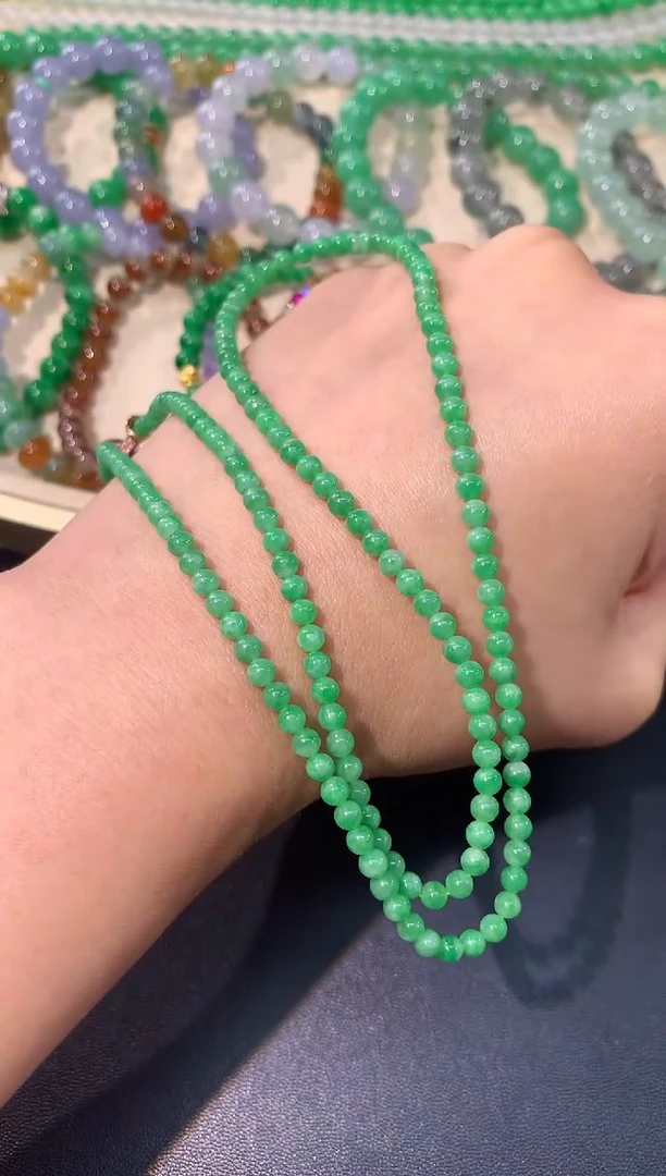 翡翠未镶嵌颈饰W238 |  多样性发其一 |  2980