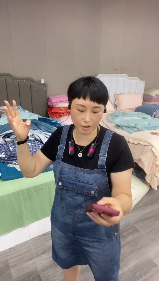 聚酯纤维双人不卡尺寸     夏被 瑕疵款 不挑款式颜色 介意勿拍