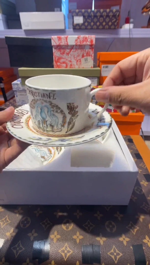 瓷D132   咖啡杯
