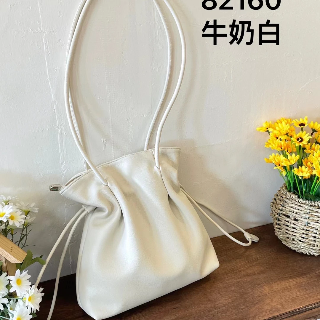 【母亲节礼物】SK-82160-奶牛白RAIN.CUN真皮简约腋下斜跨轻奢女包