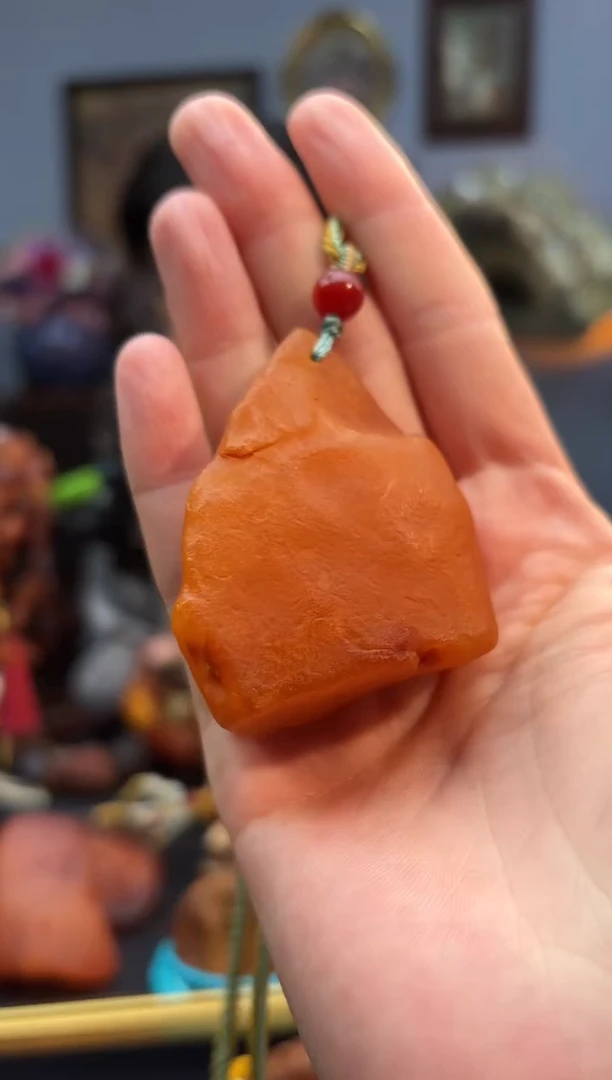 琥珀颈饰未镶嵌吊坠