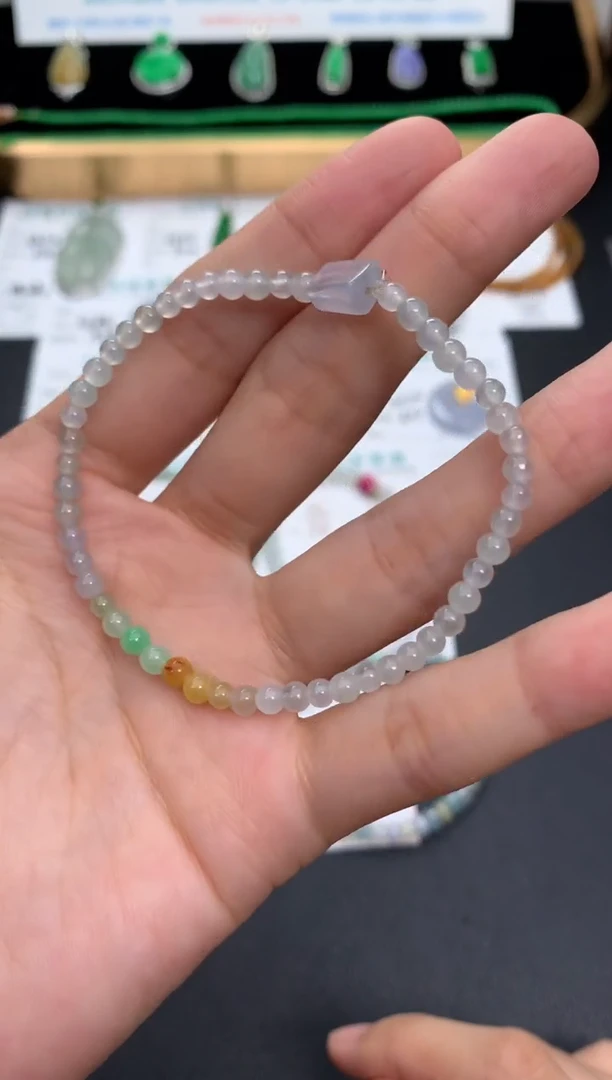 未镶嵌挂件翡翠48小时鉴赏期 退货不扣服务费