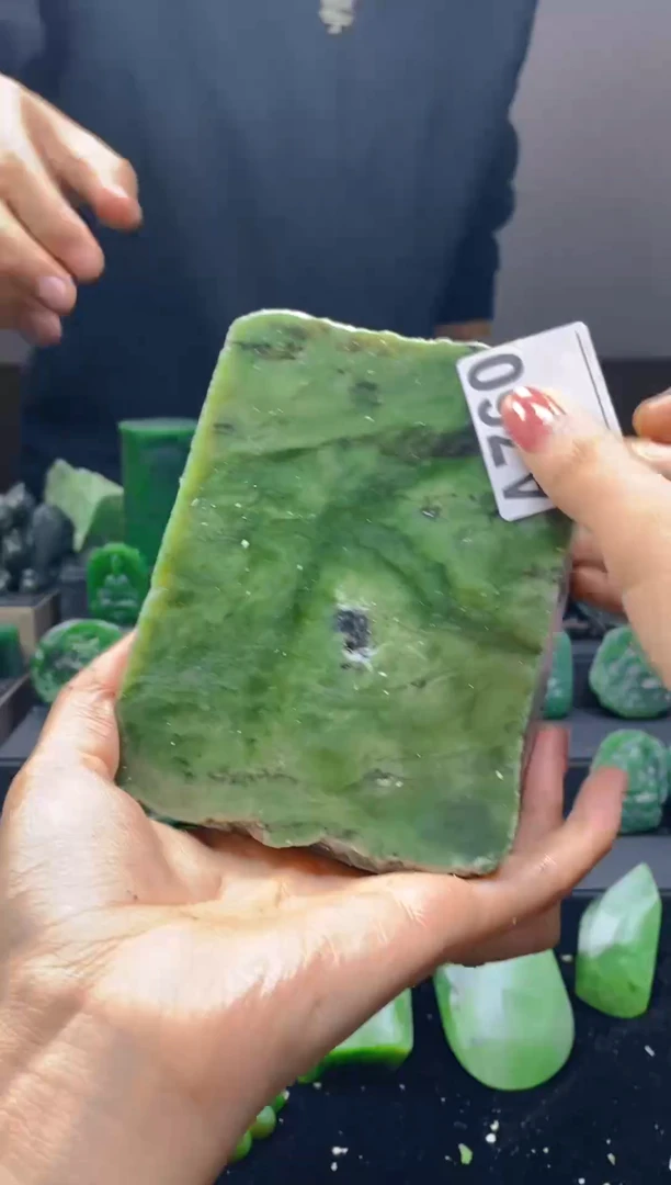 未镶嵌和田玉珠宝半成品1