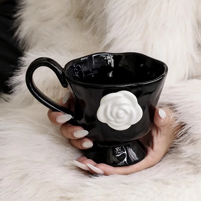高颜值法式马克杯咖啡早餐浮雕山茶花杯子家用水杯牛奶杯高级感