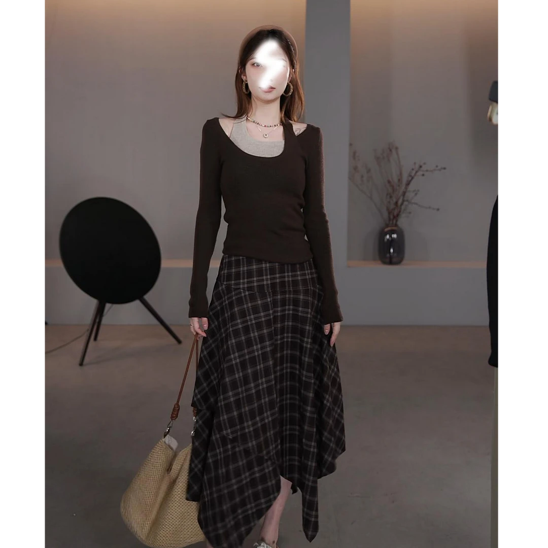 【LIbaibai】2025年早秋新款假两件撞色拼接针织上衣BB-2601