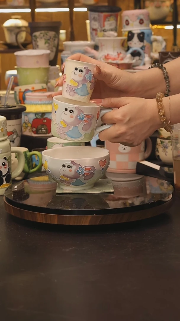 景德镇釉下彩绘设计师款式陶瓷