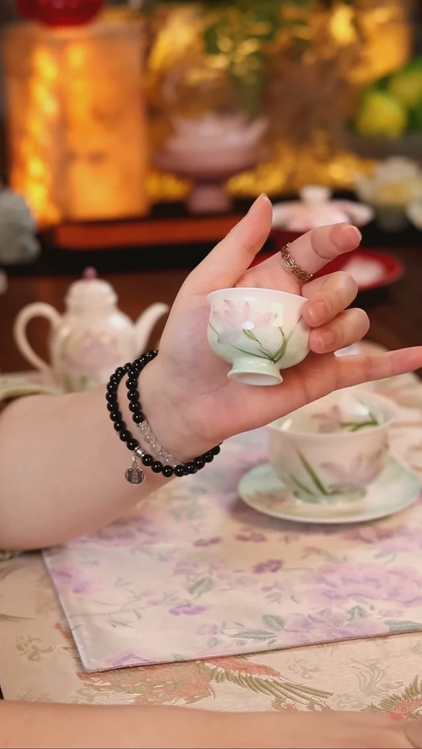 粉黛梦兰茶杯 哈哈哈