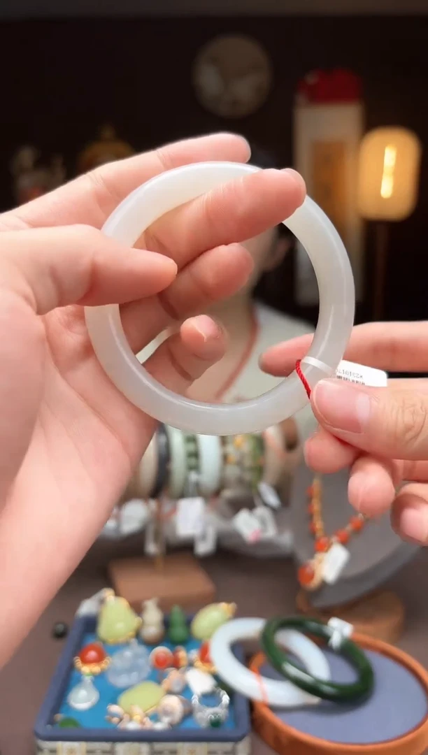 【闪购商品】和田玉AB174手镯58mm未镶嵌-