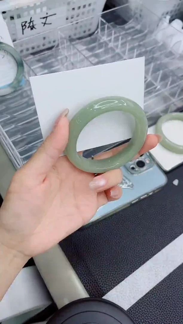 石英质玉手镯未镶嵌a365-55.8