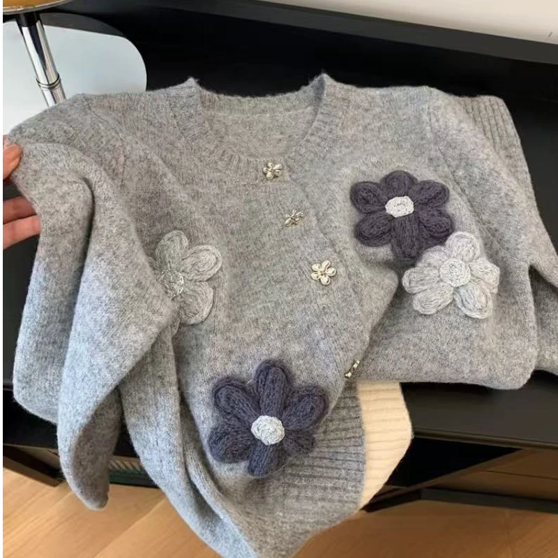 秋冬灰色花朵刺绣毛衣开衫外套女小个子宽松百搭衫