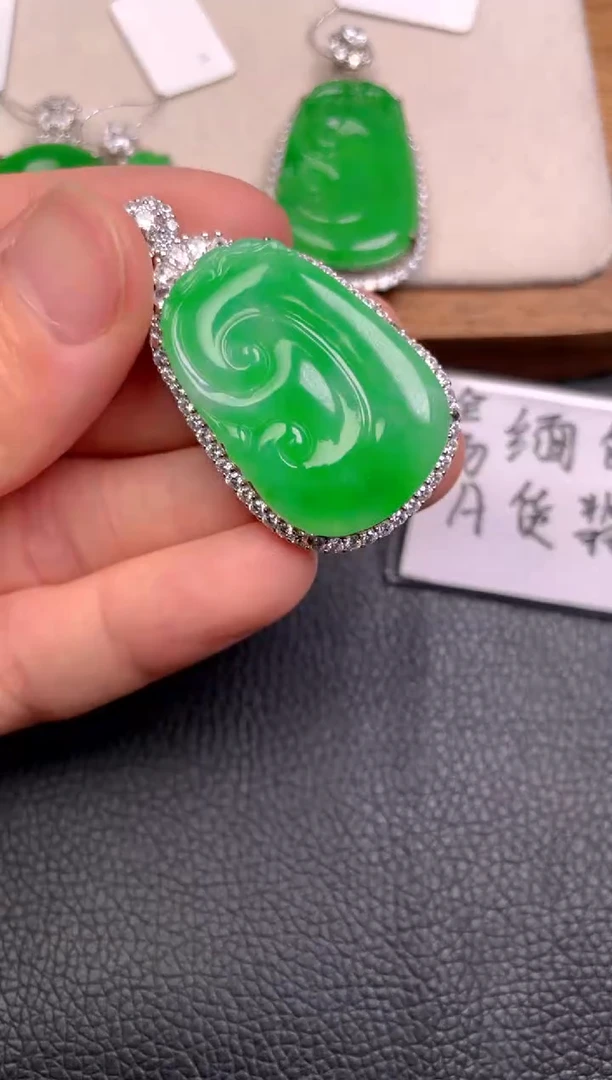 翡翠银S925镶嵌吊坠(不含链)吊坠