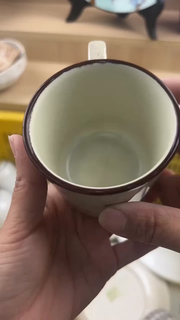 402回流瓷器，默认微瑕，18包邮