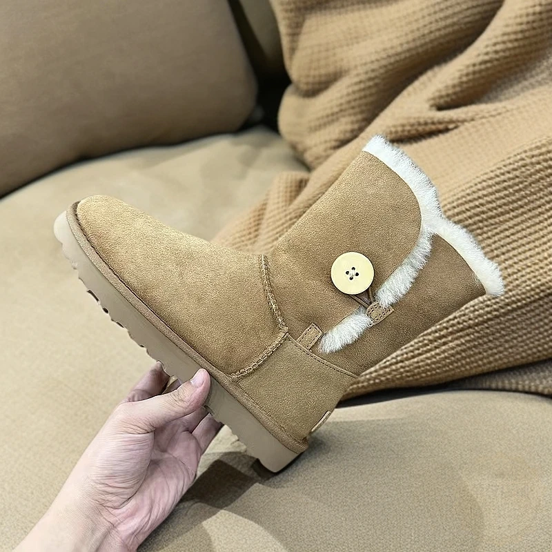 桑坡中筒羊皮毛一体雪地靴加厚棉鞋保暖休闲女款秋冬厚底筒靴加绒