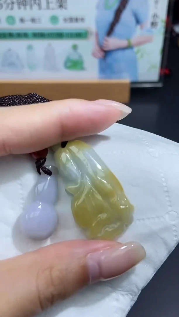 颈饰未镶嵌翡翠天然翡翠A货62
