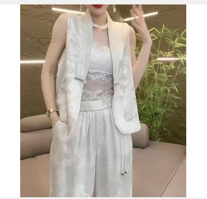 2025夏季新款网红同款洋气减龄韩版爆款马甲裤子两件套女幸运-8