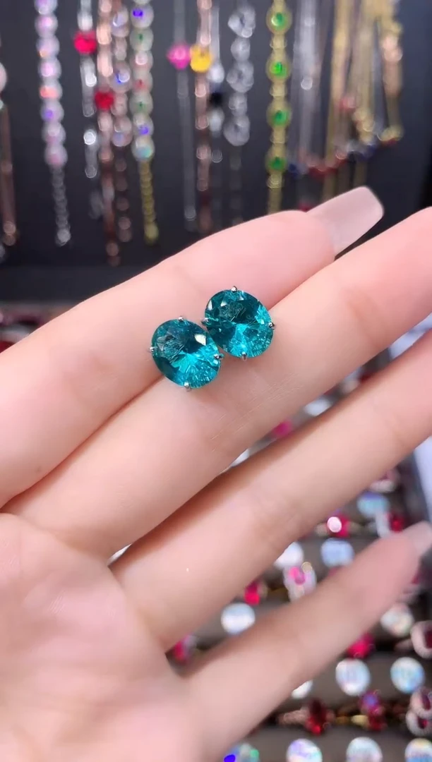 帕拉依巴碧玺耳饰银S925镶嵌810银色