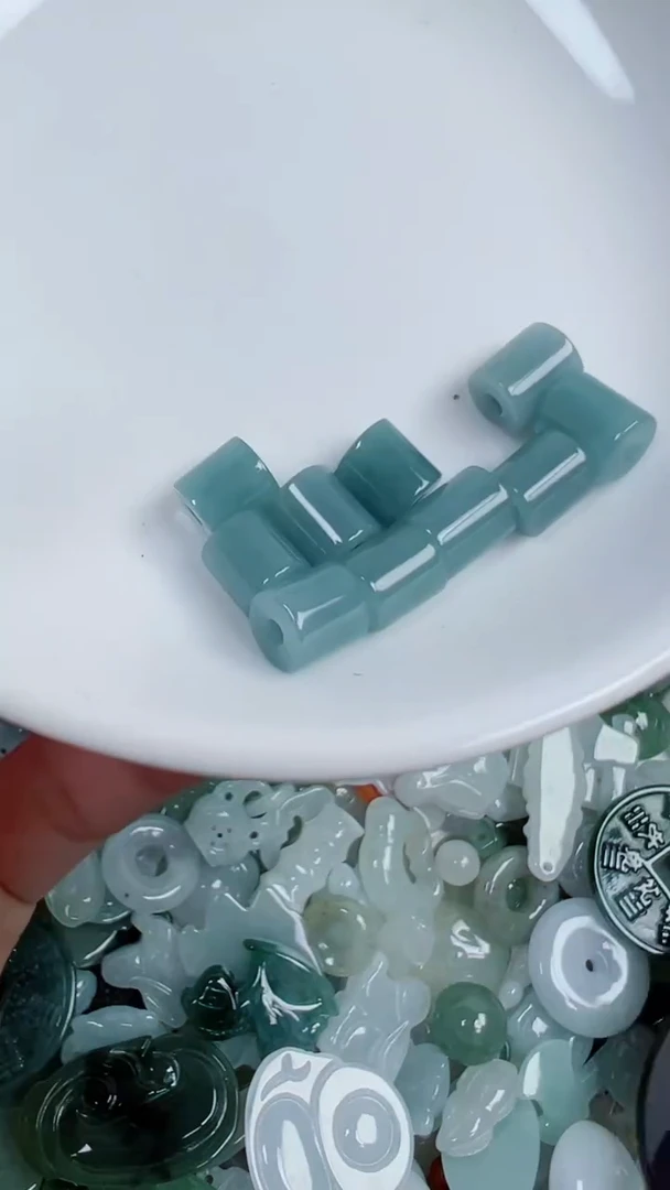散珠翡翠308号链接，A货翡翠