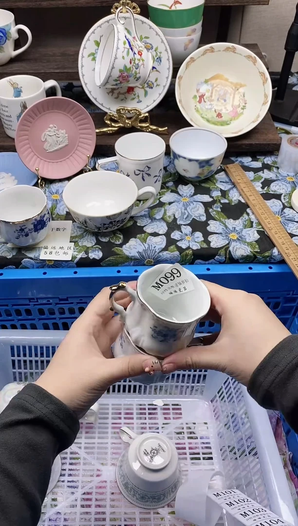 瓷片唐*儿                M099