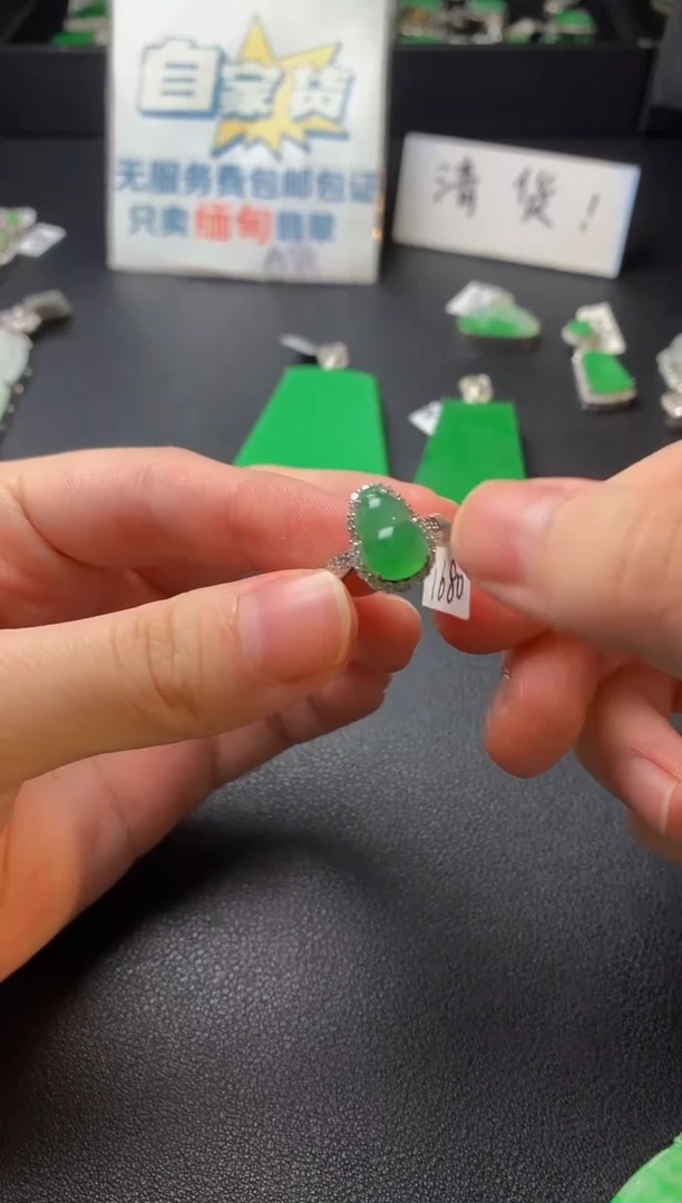 颈饰银S925镶嵌翡翠翡翠