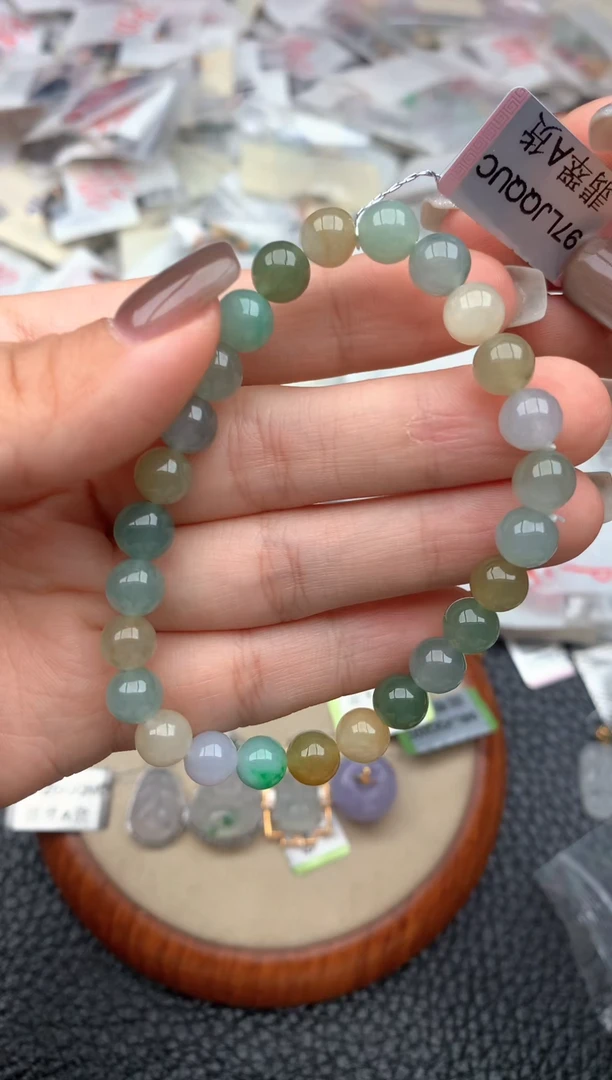 未镶嵌挂件翡翠—