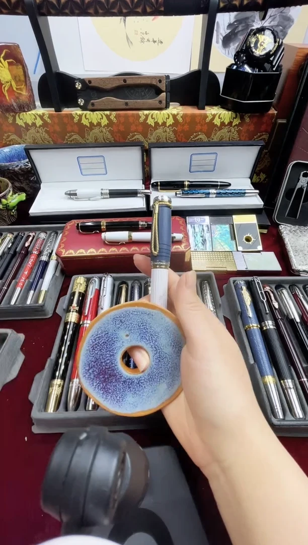 瓷片重****华panglaicai666777888