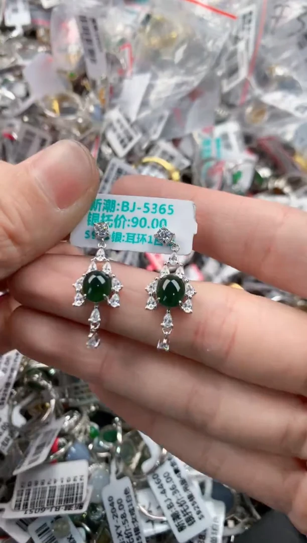 银S925镶嵌戒指翡翠10-10-10     3
