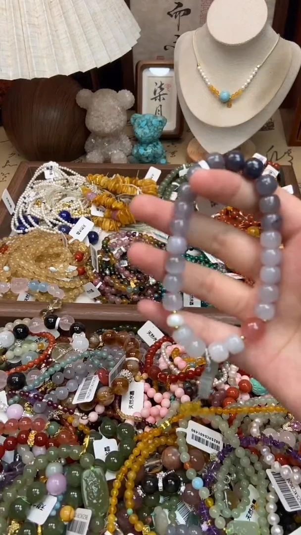 手饰和田玉未镶嵌410