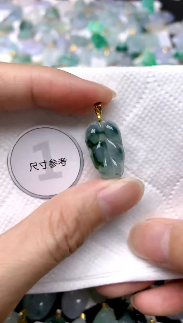 颈饰银S925镶嵌翡翠天然A货翡翠