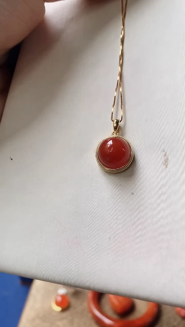 【闪购商品】南红玛瑙吊坠(赠链)未镶嵌南红吊坠